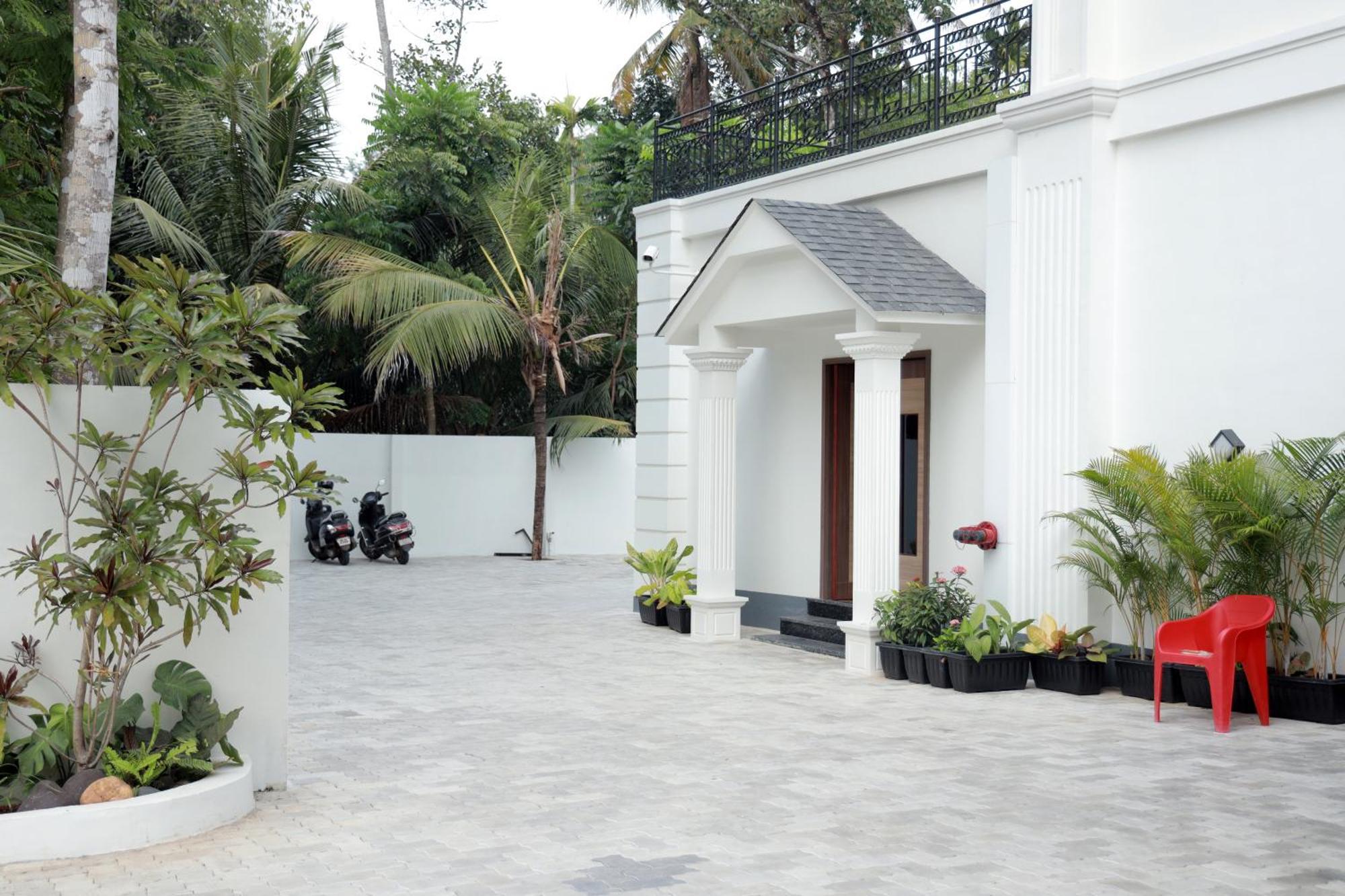 Hotel Viraj Retreat Mundrothuruth Exterior foto